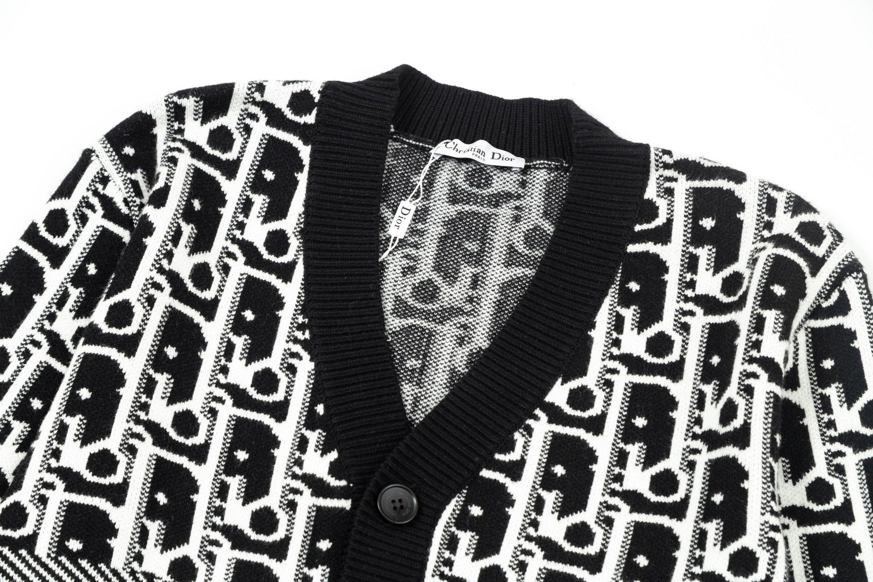 ArtsLuxury | Luxury Boutique