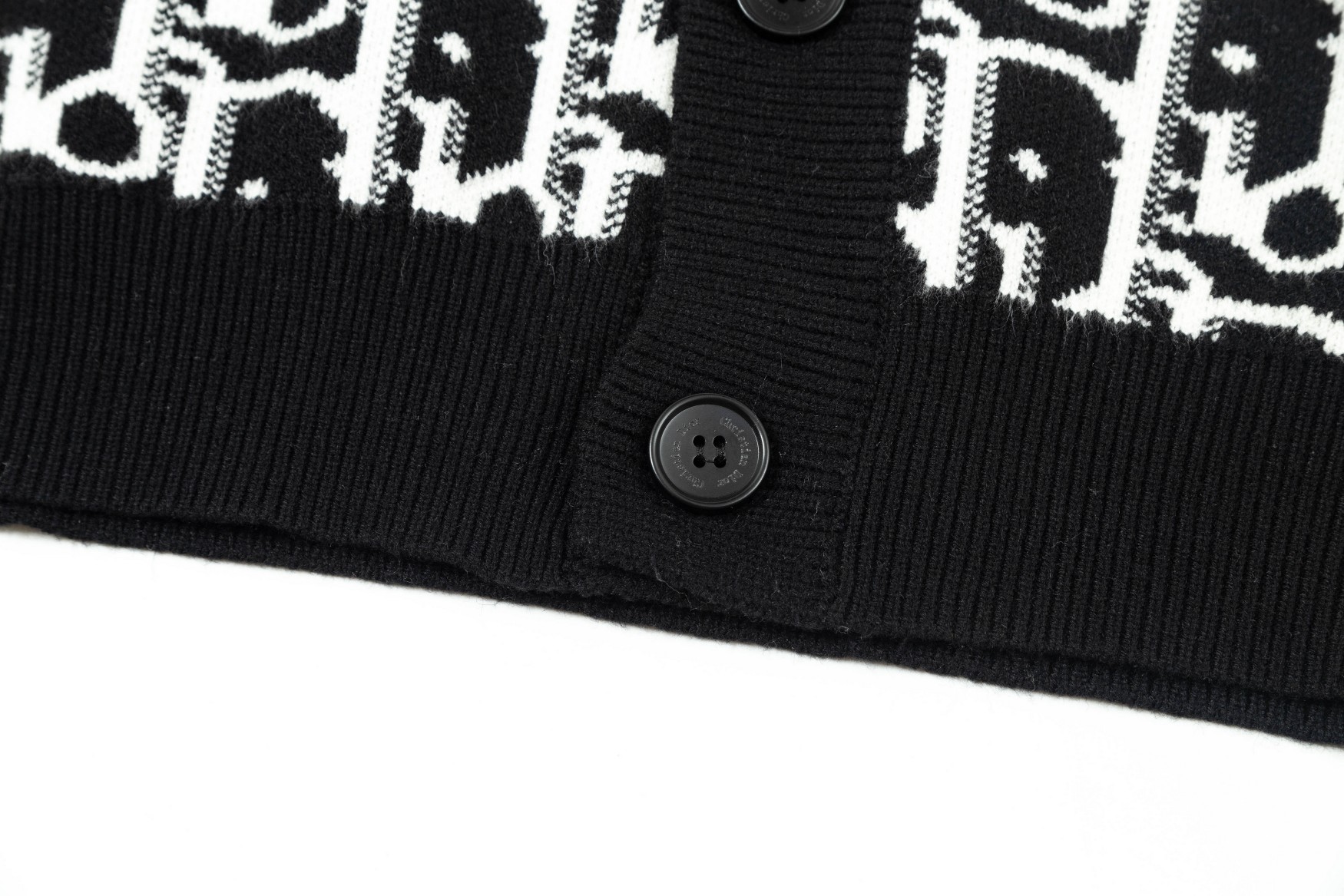 ArtsLuxury | Luxury Boutique