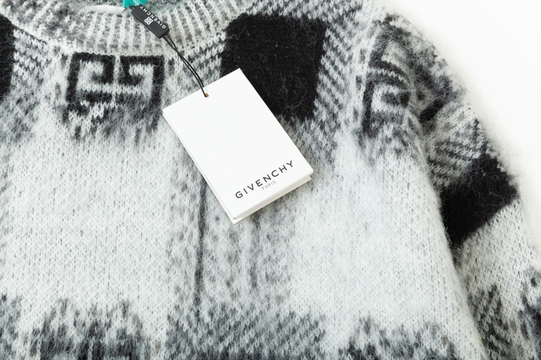 ArtsLuxury | Luxury Boutique