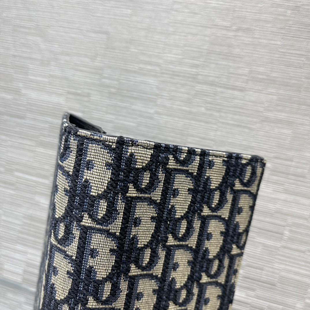 ArtsLuxury | Luxury Boutique