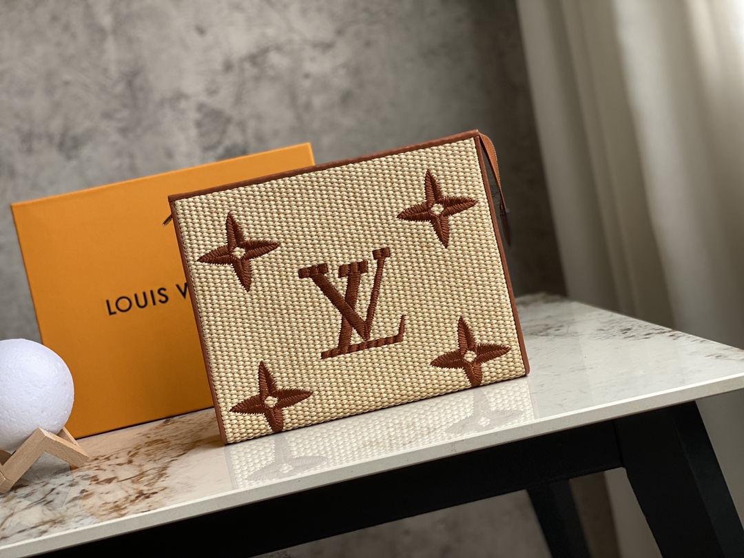 ArtsLuxury | Luxury Boutique