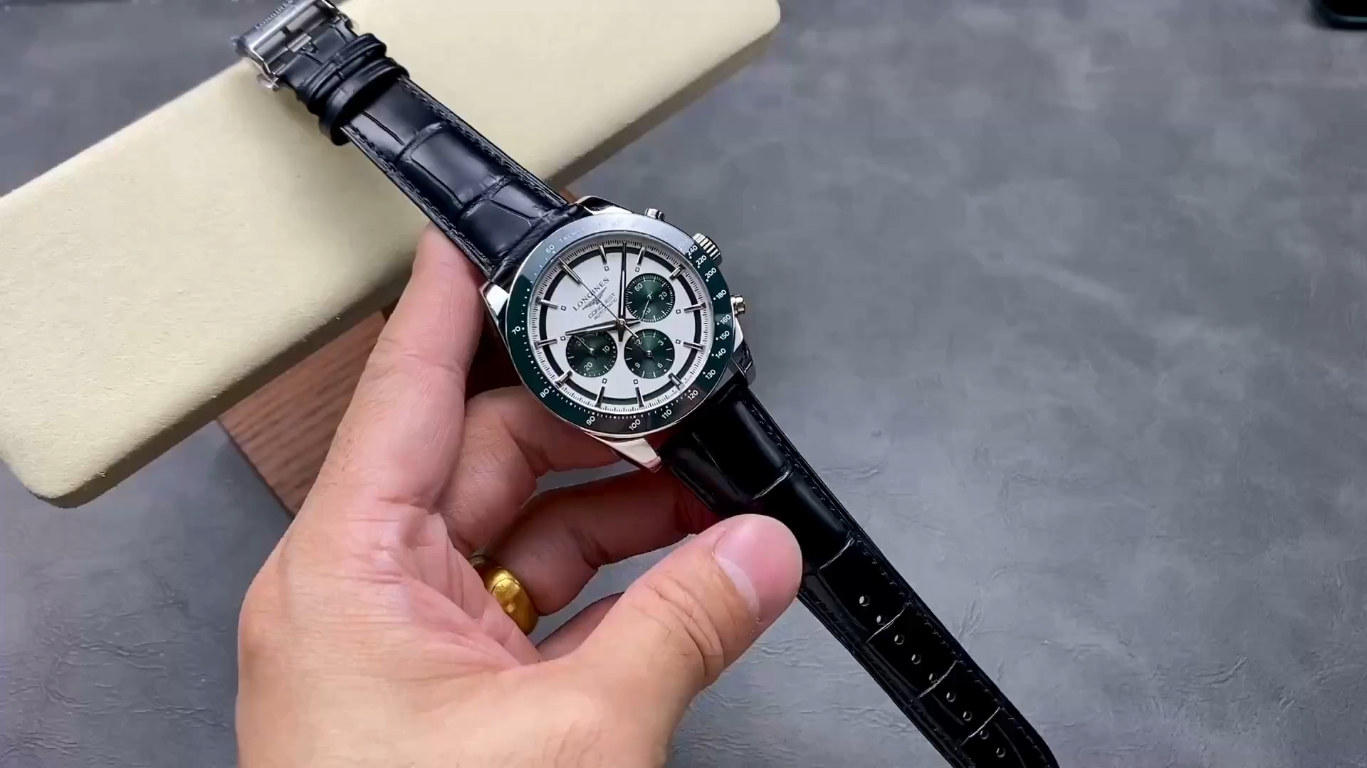 ArtsLuxury | Luxury Boutique