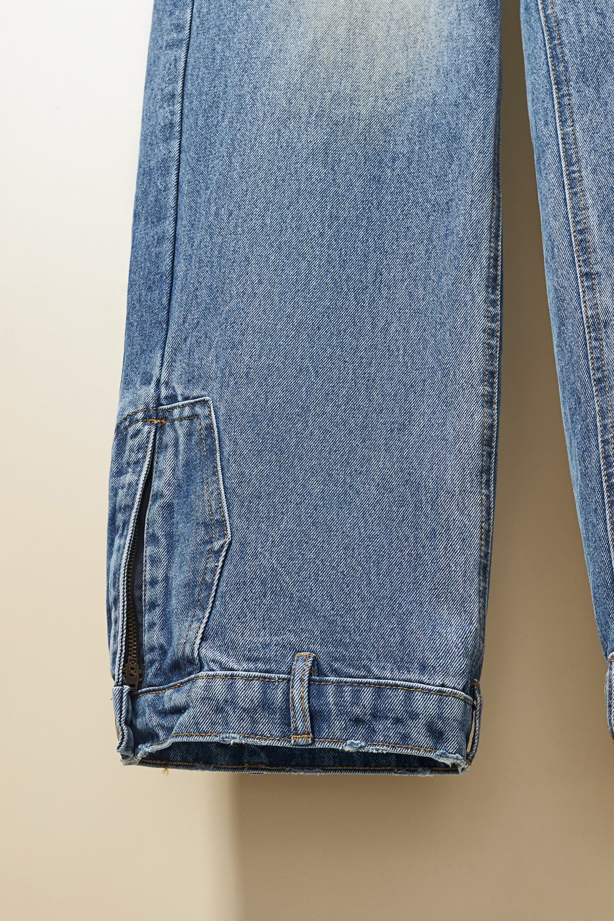 ArtsLuxury | Luxury Boutique