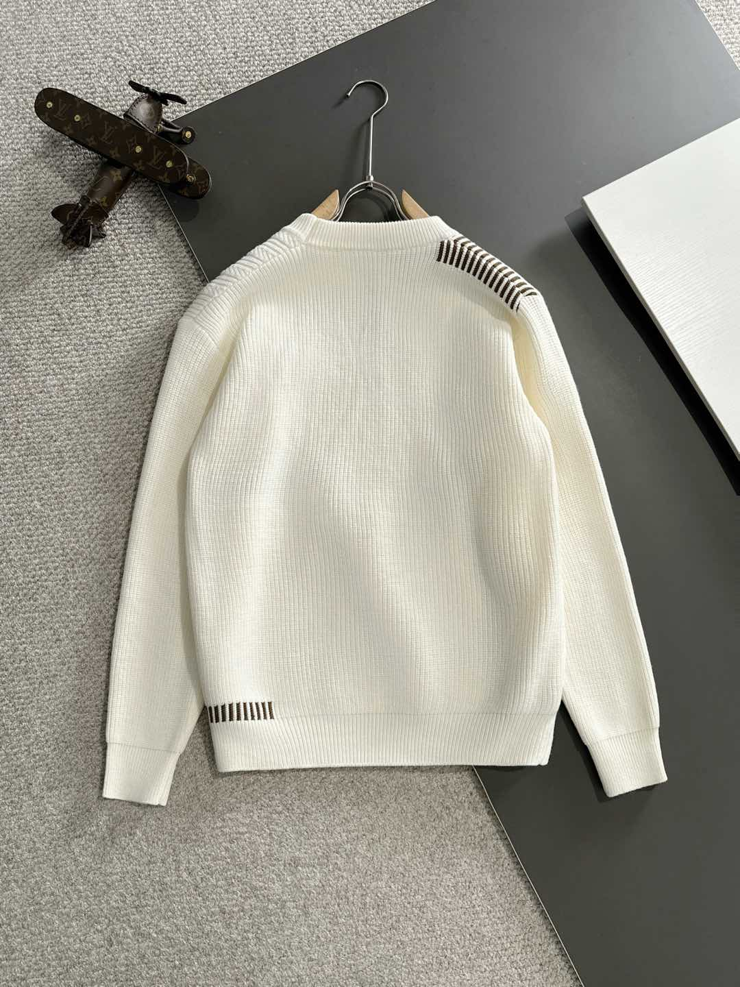 ArtsLuxury | Luxury Boutique