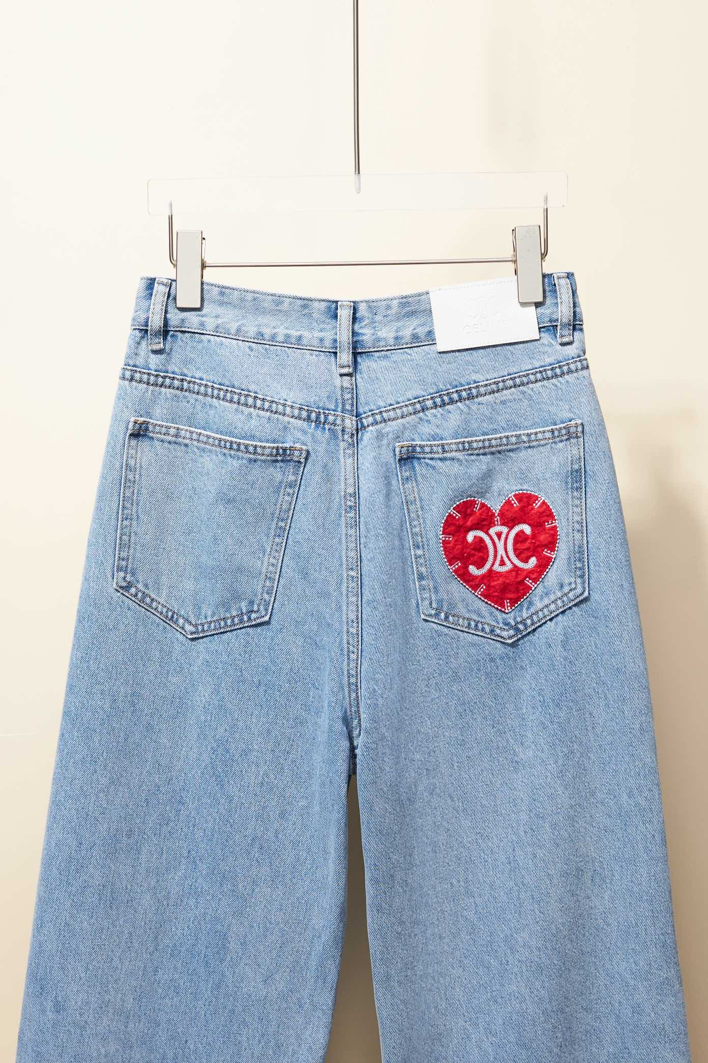 ArtsLuxury | Luxury Boutique