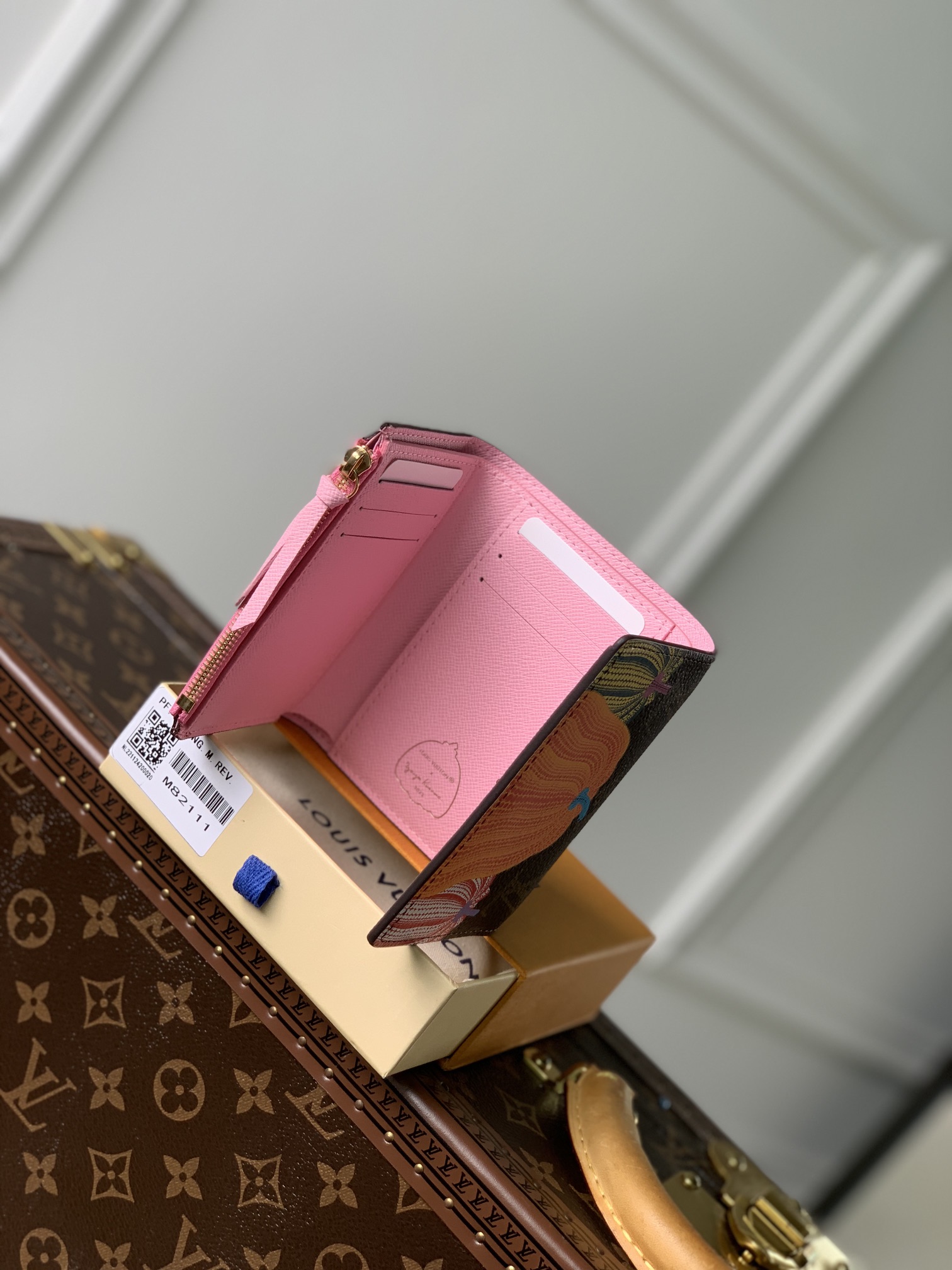 ArtsLuxury | Luxury Boutique