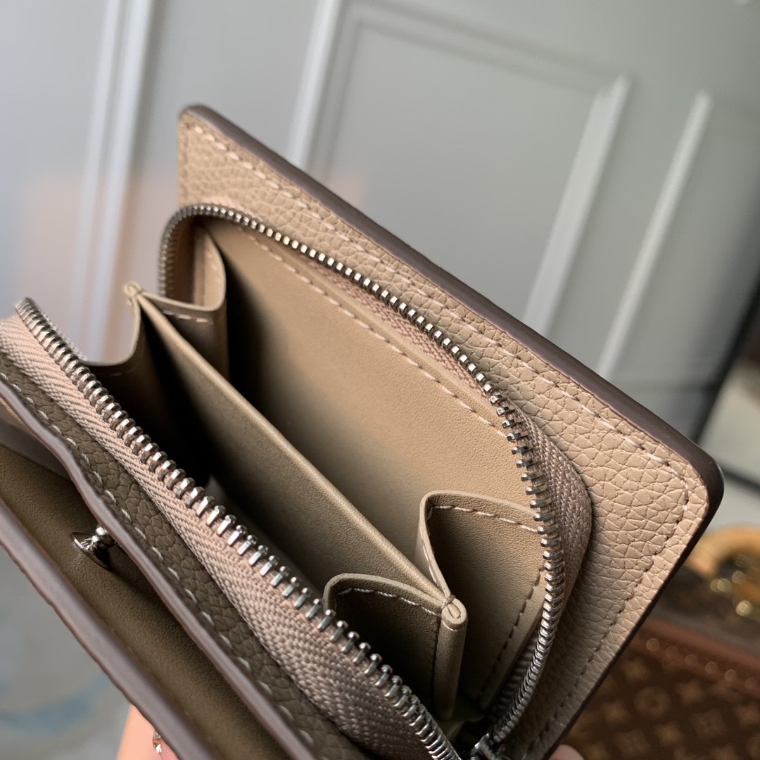 ArtsLuxury | Luxury Boutique