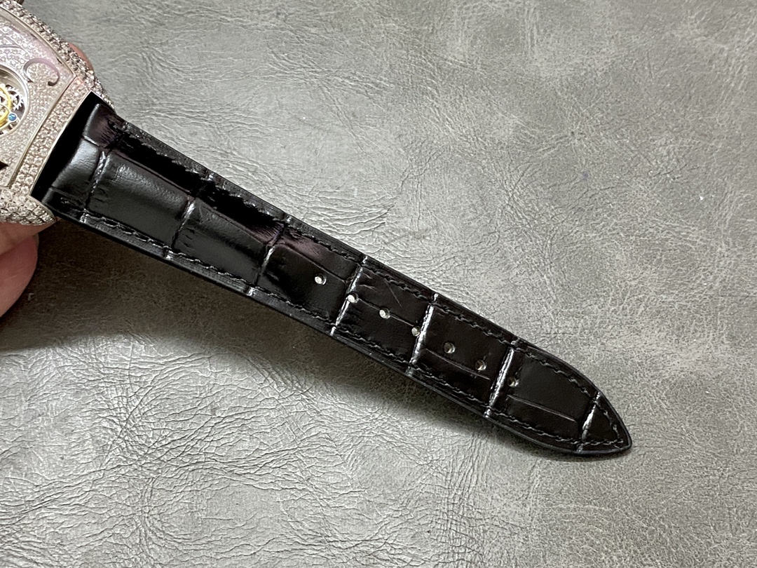 ArtsLuxury | Luxury Boutique