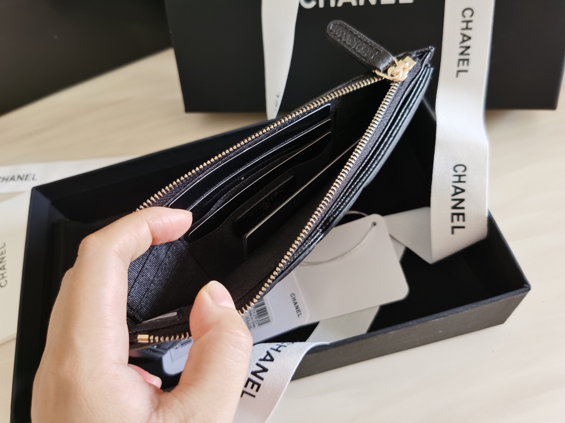 ArtsLuxury | Luxury Boutique