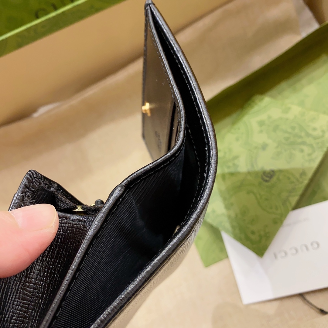 ArtsLuxury | Luxury Boutique