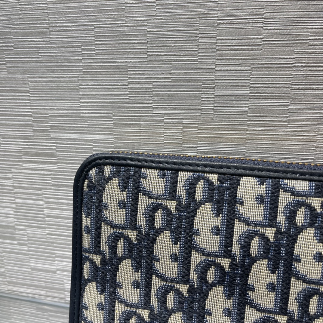 ArtsLuxury | Luxury Boutique