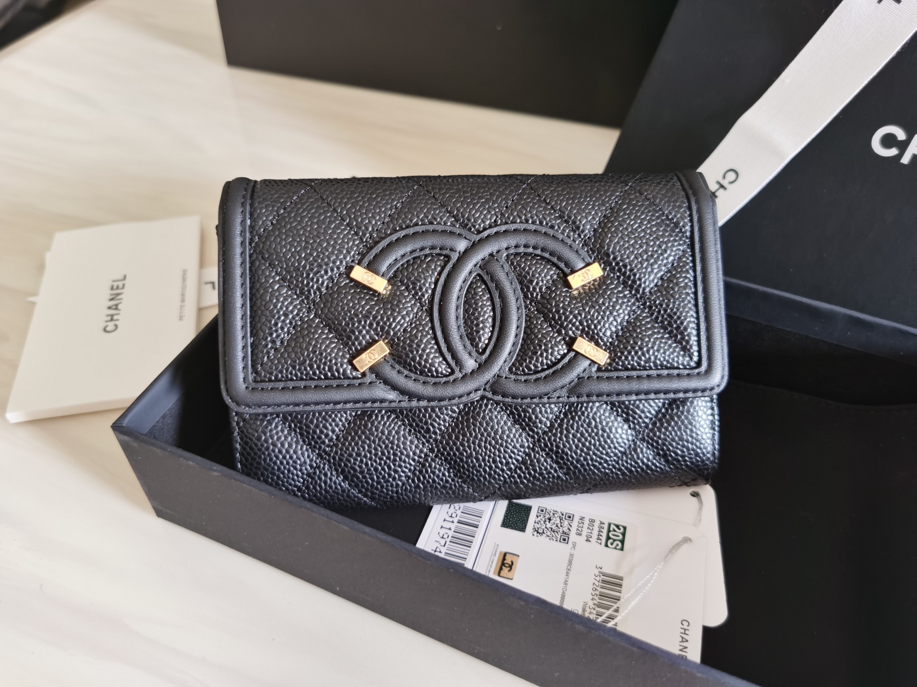 ArtsLuxury | Luxury Boutique