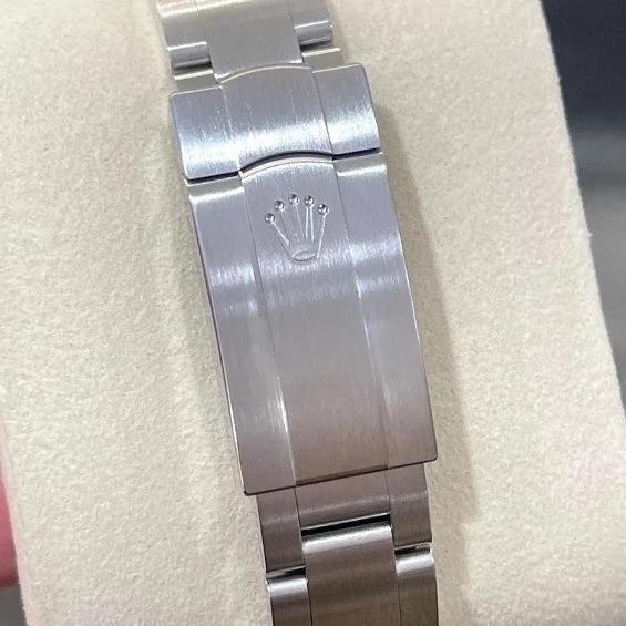 2025 Rolex Oyster Perpetual 31 Lavender 277200-0014 Listing Image 6