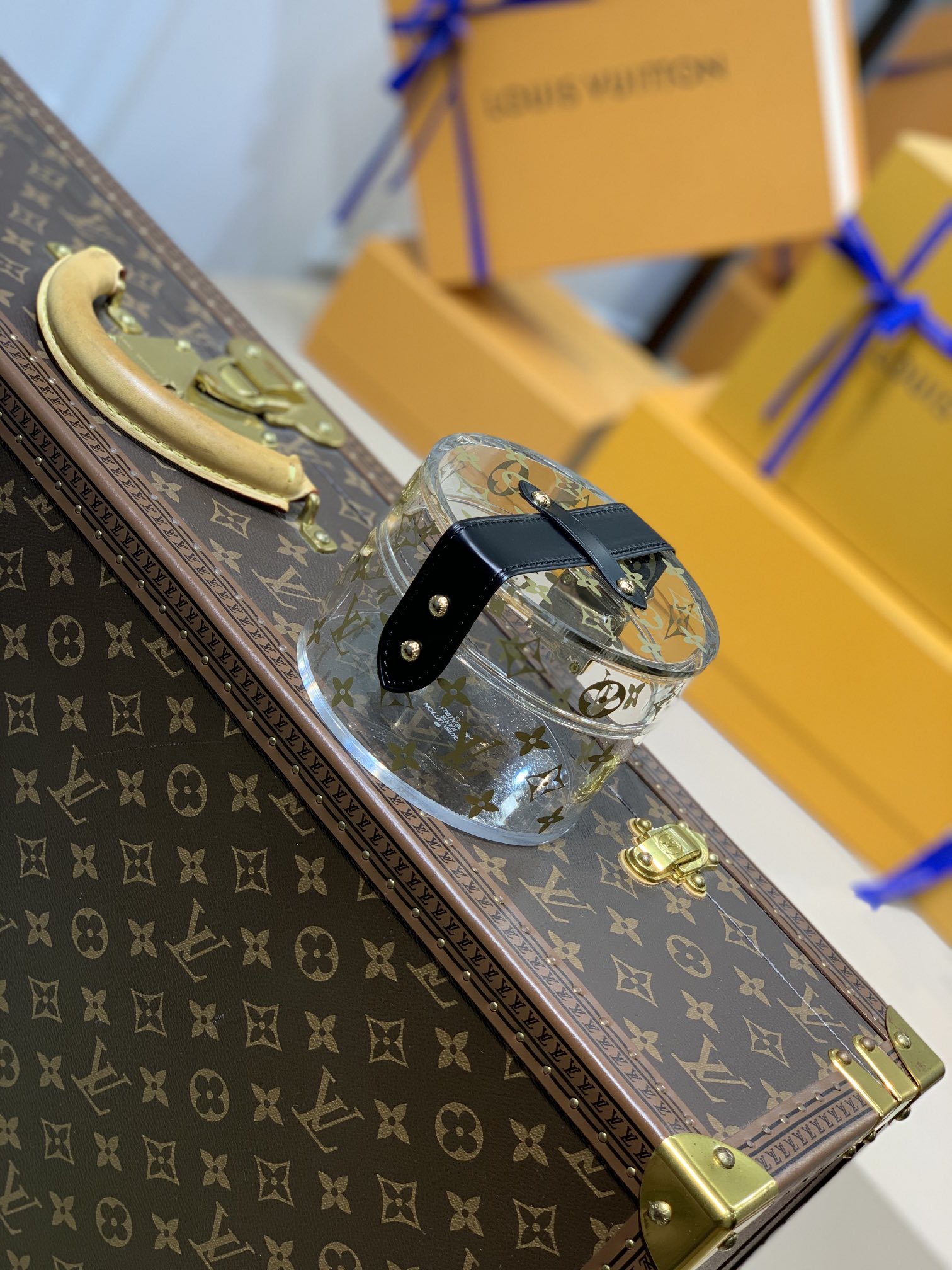 ArtsLuxury | Luxury Boutique