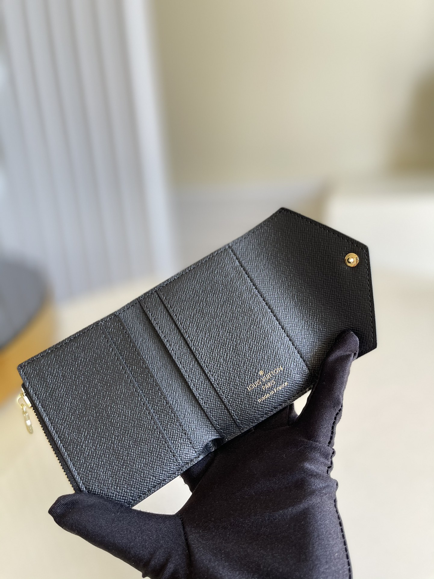 ArtsLuxury | Luxury Boutique