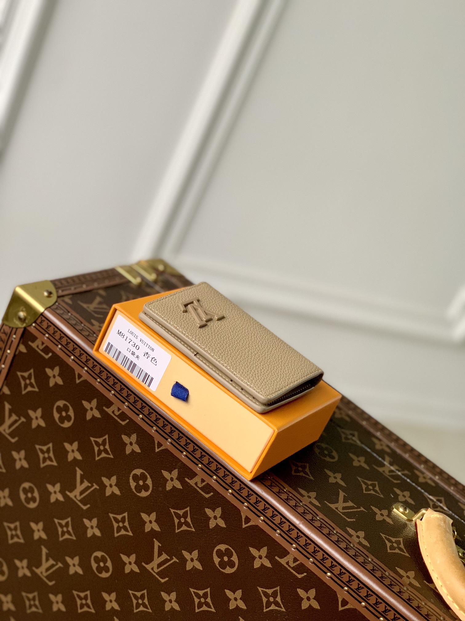 ArtsLuxury | Luxury Boutique