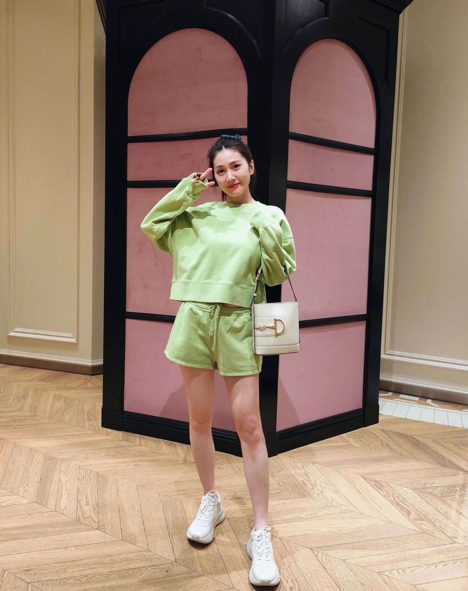 ArtsLuxury | Luxury Boutique