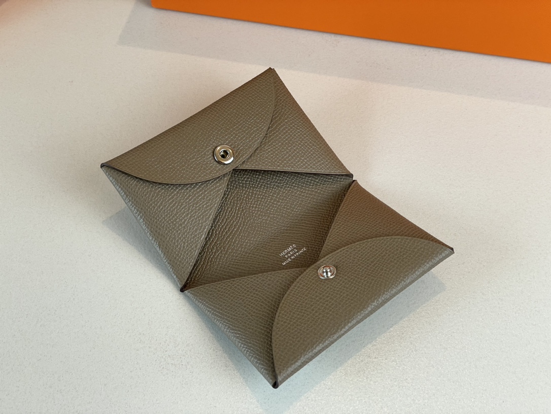 ArtsLuxury | Luxury Boutique