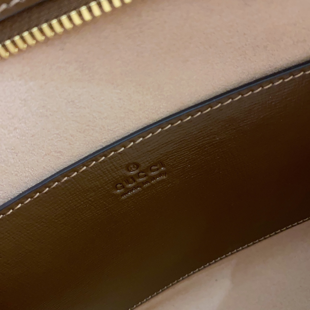 ArtsLuxury | Luxury Boutique