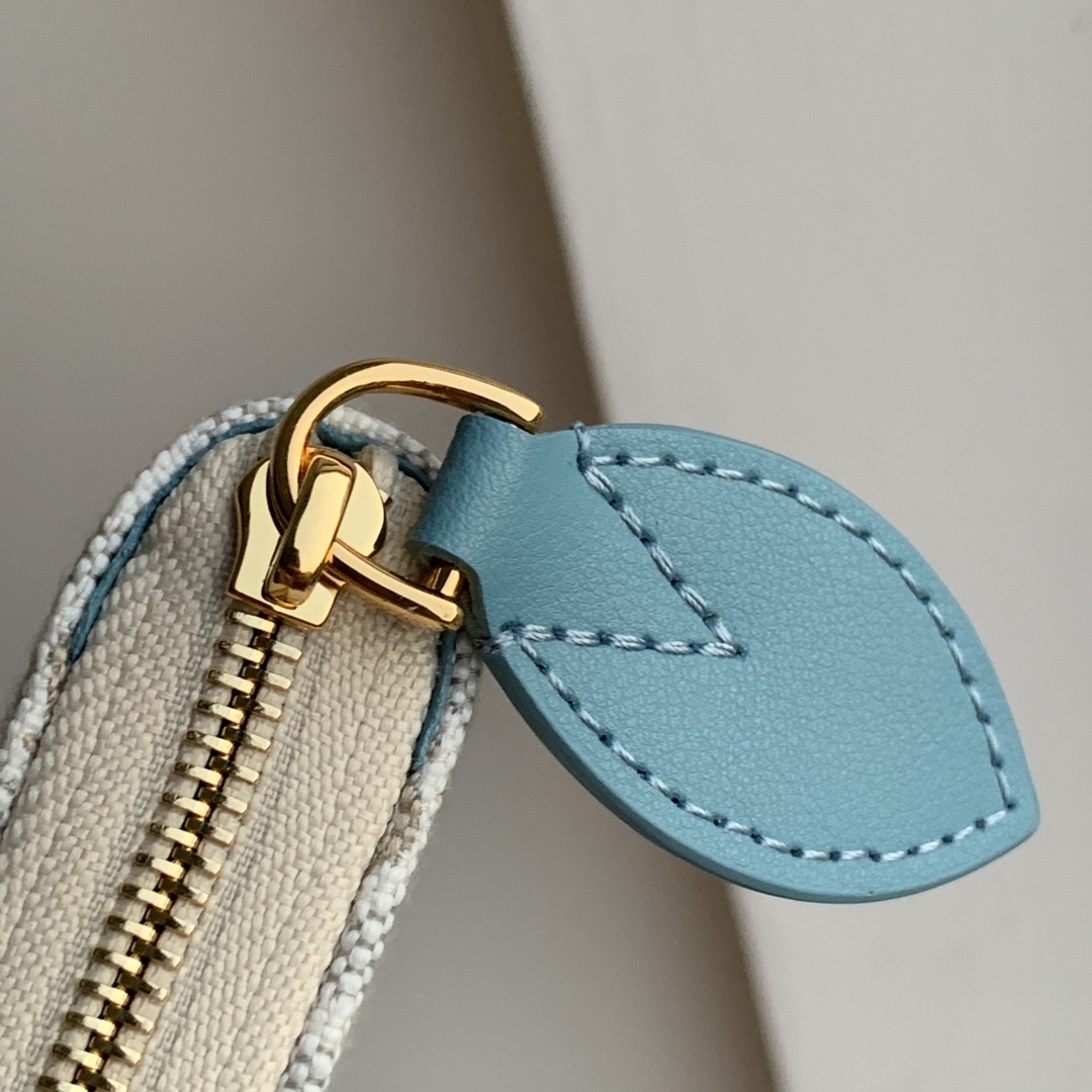 ArtsLuxury | Luxury Boutique