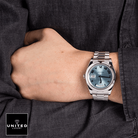 Rolex Day-Date II Stainless Steel 218206 Oyster Replica on his arm