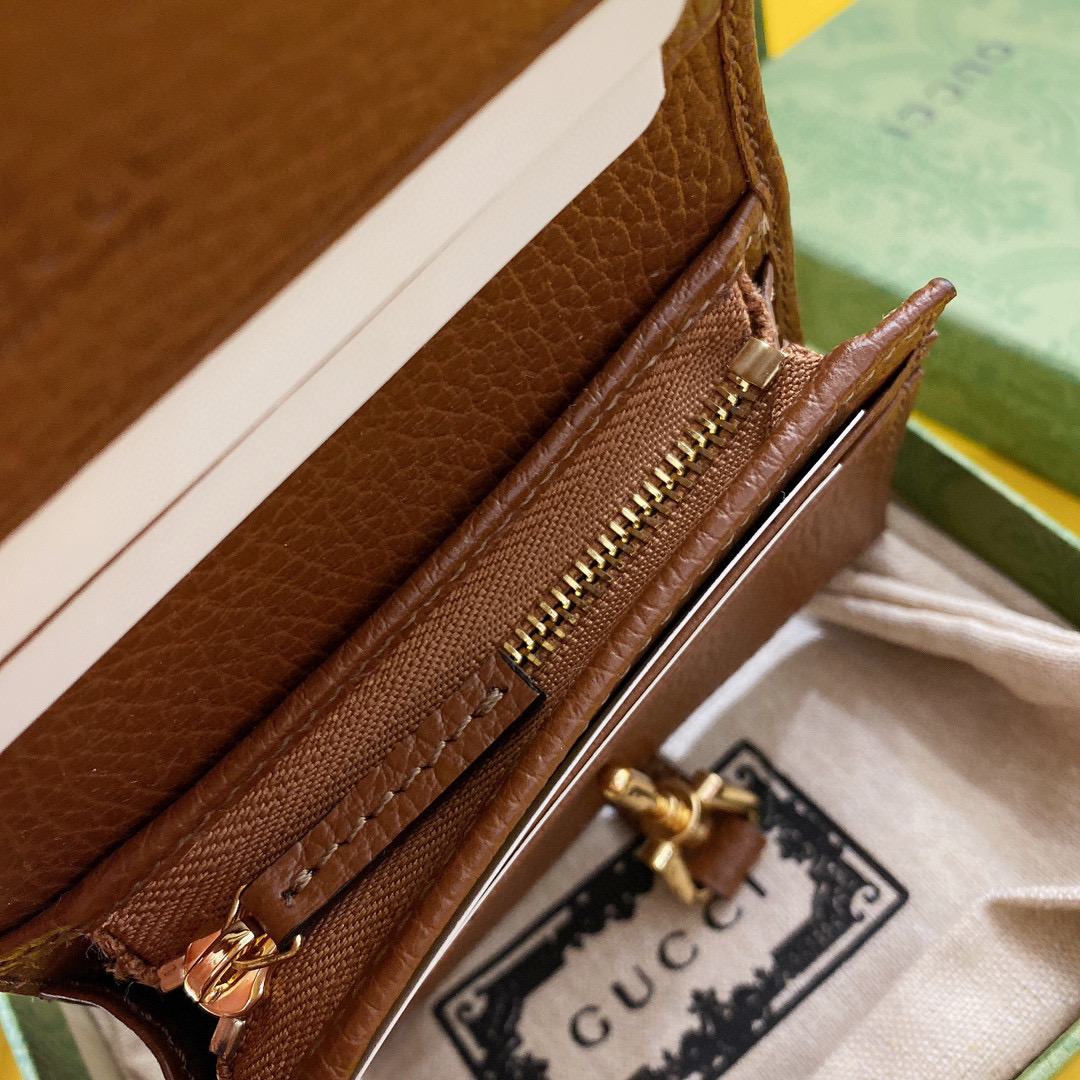 ArtsLuxury | Luxury Boutique