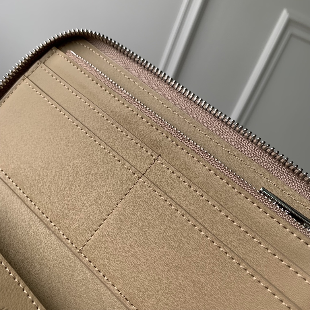 ArtsLuxury | Luxury Boutique