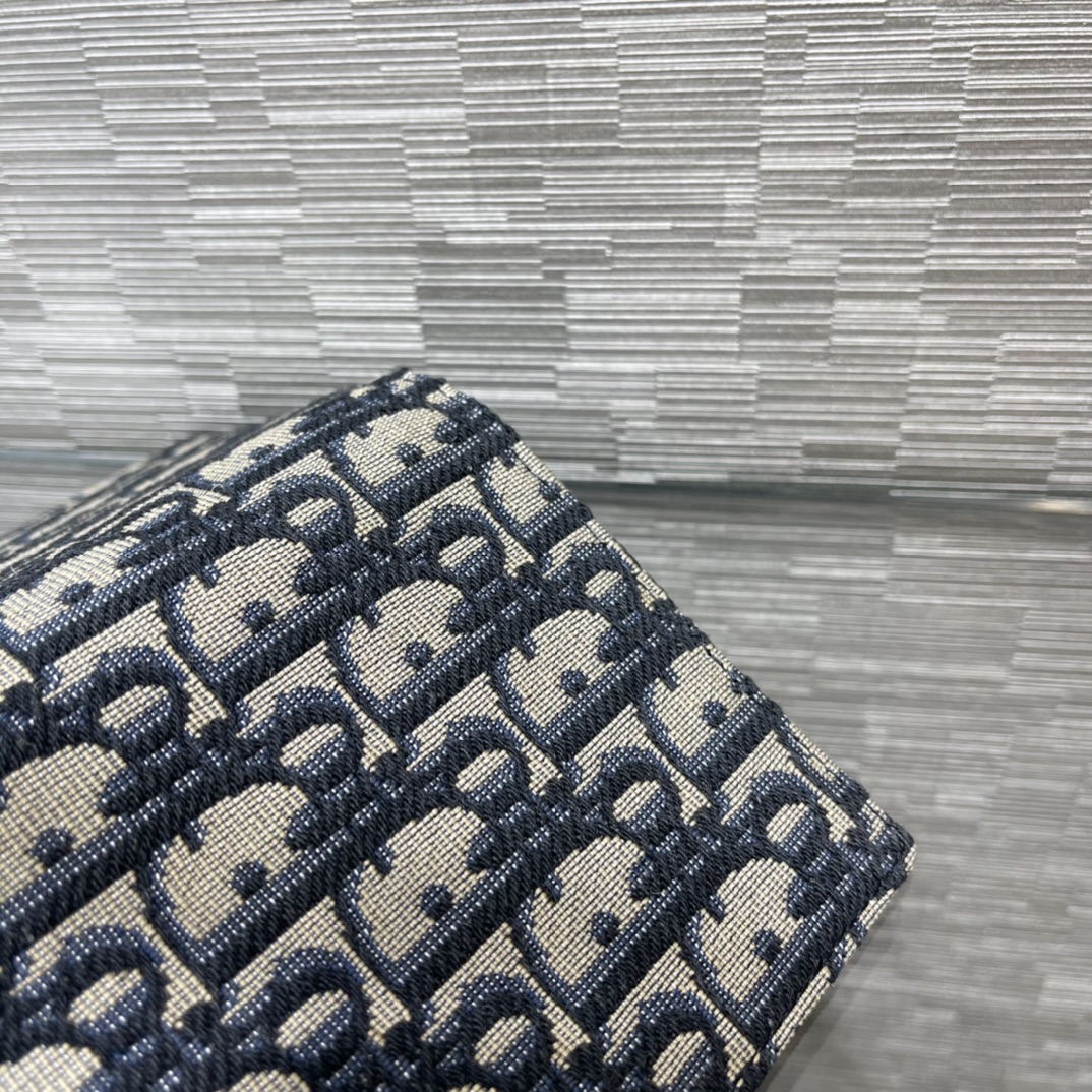 ArtsLuxury | Luxury Boutique