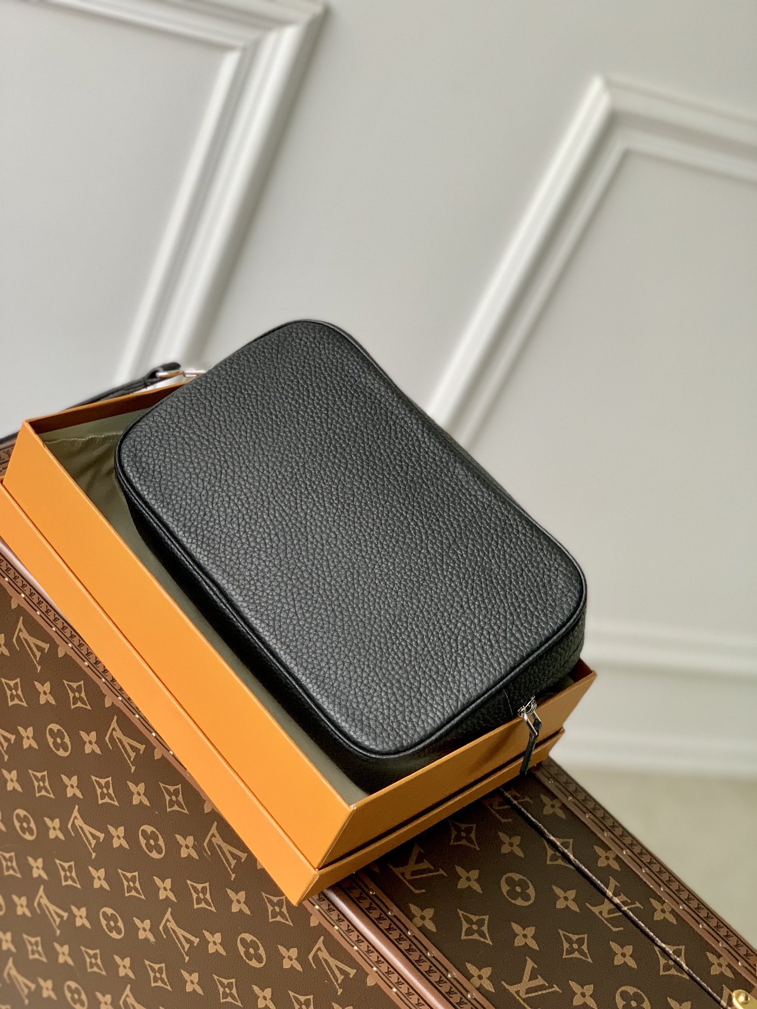 ArtsLuxury | Luxury Boutique