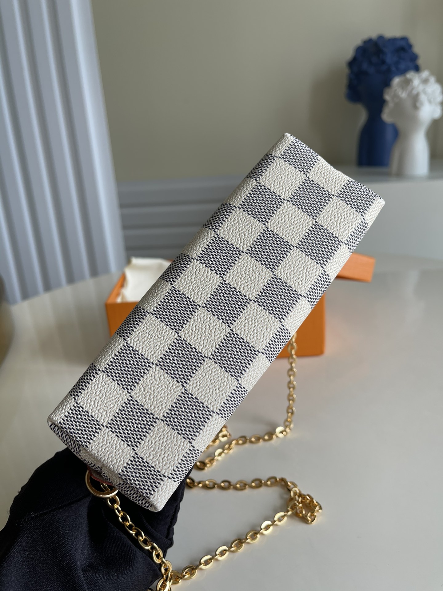 ArtsLuxury | Luxury Boutique