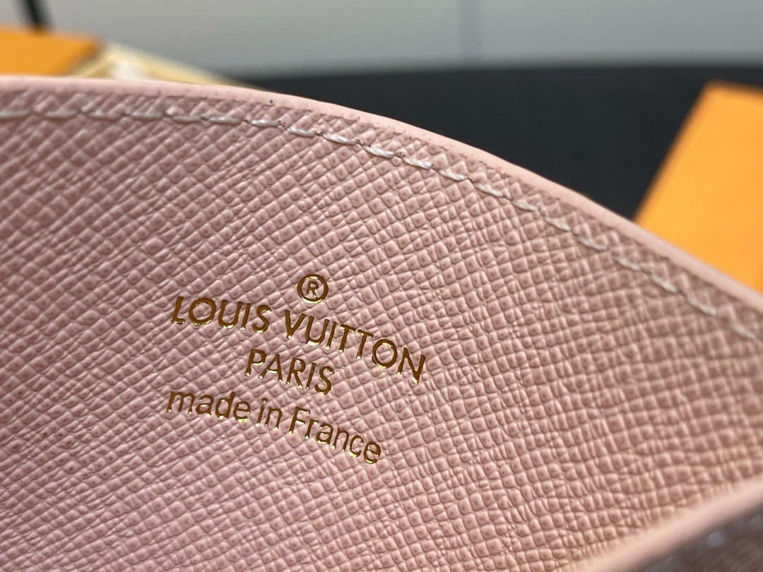 ArtsLuxury | Luxury Boutique