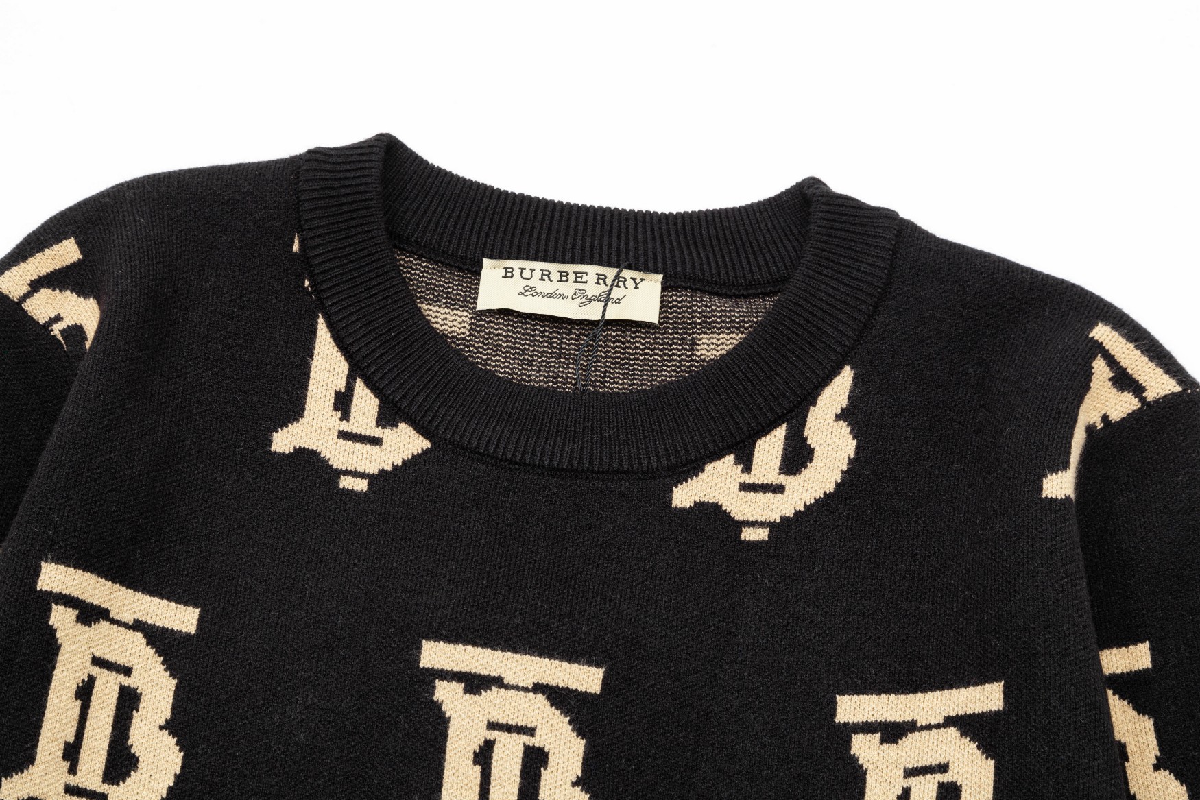 ArtsLuxury | Luxury Boutique