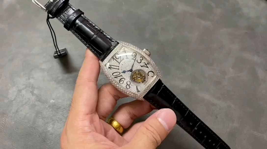 ArtsLuxury | Luxury Boutique