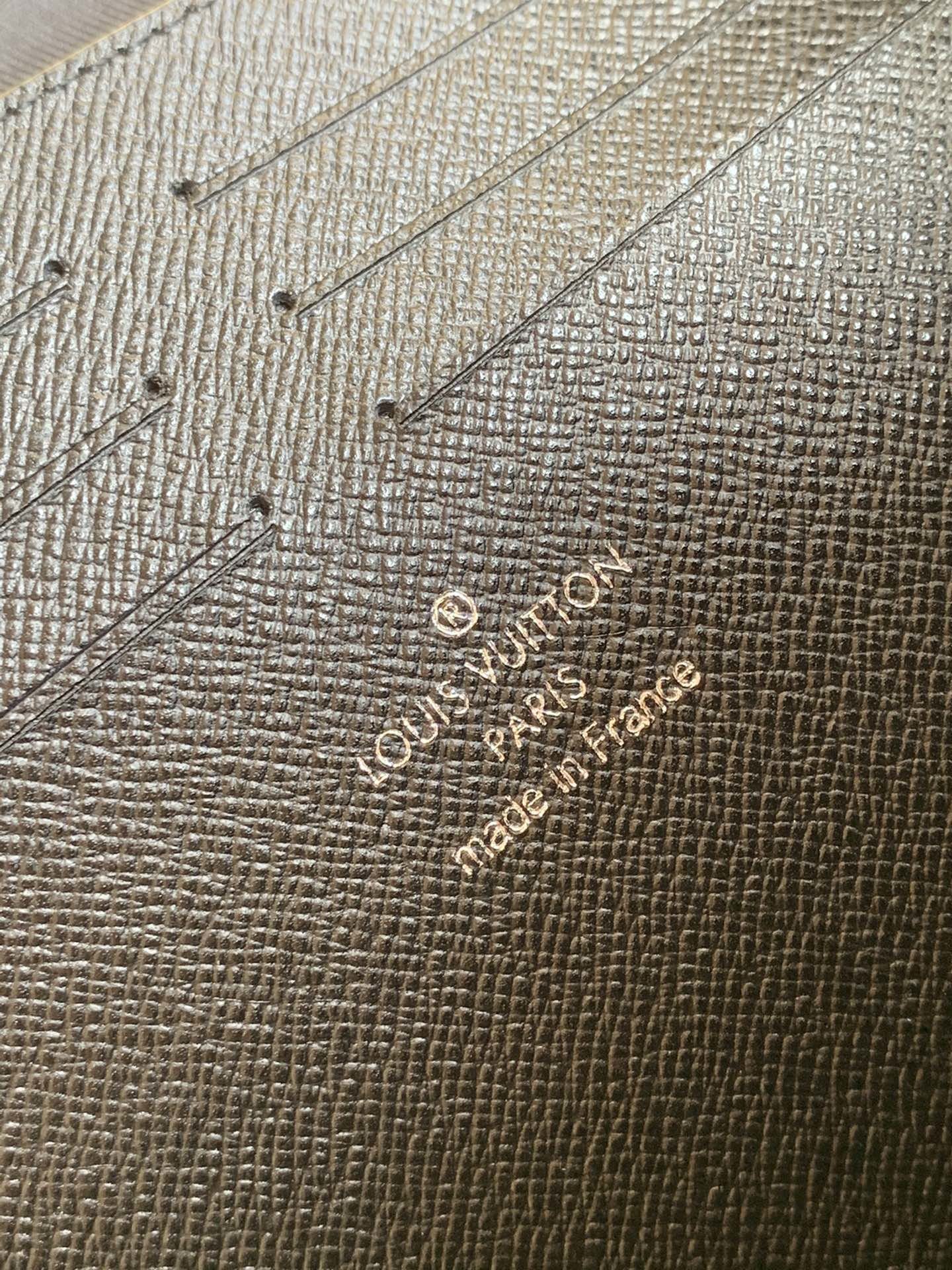 ArtsLuxury | Luxury Boutique