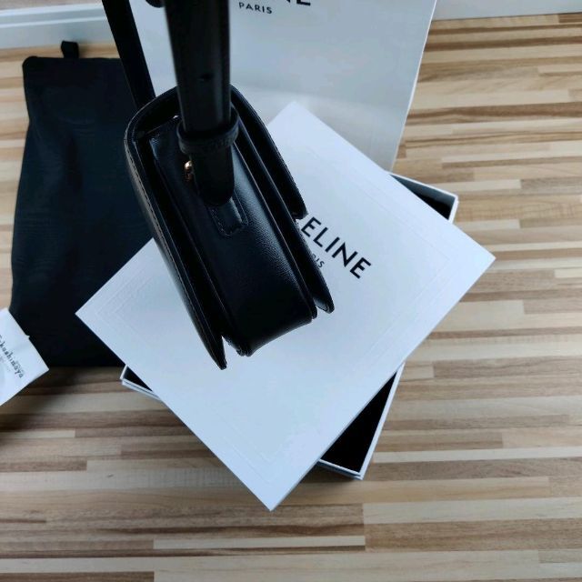 CELINE シャイニーカーフスキン ブラック Atai Goro - ショルダーバッグ - edmontonquotient.com