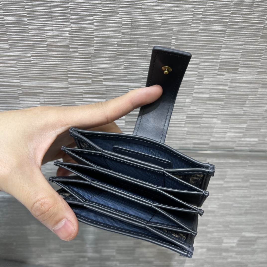 ArtsLuxury | Luxury Boutique