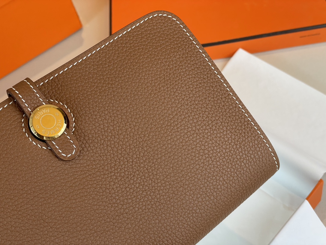 ArtsLuxury | Luxury Boutique