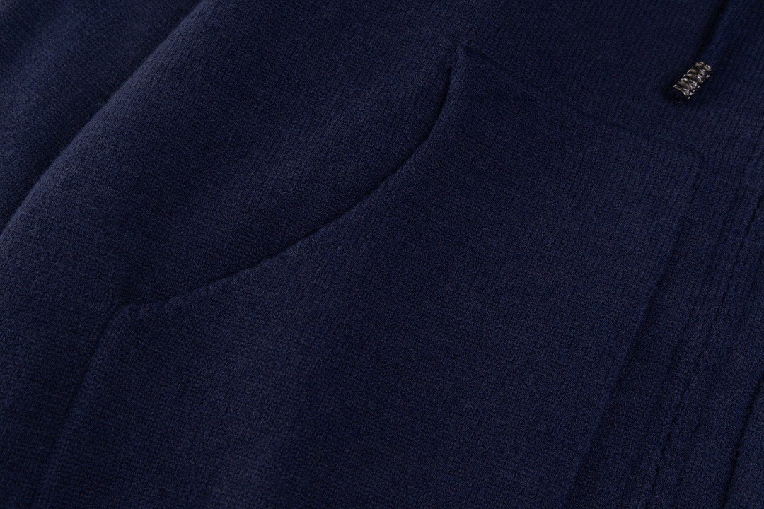 ArtsLuxury | Luxury Boutique