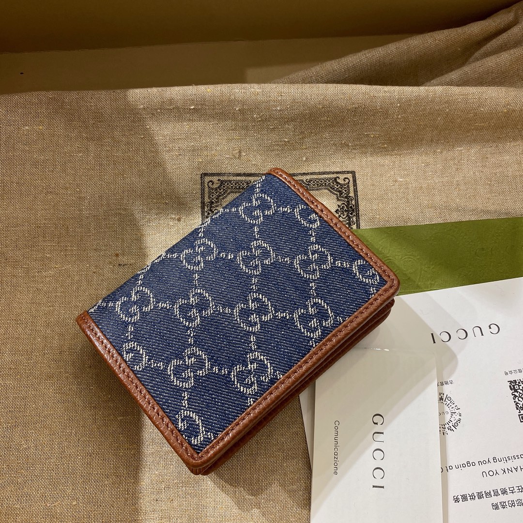 ArtsLuxury | Luxury Boutique