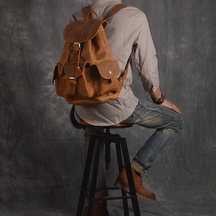 Model&nbsp;Show of Woosir Women Men Genuine Leather Vintage Backpack