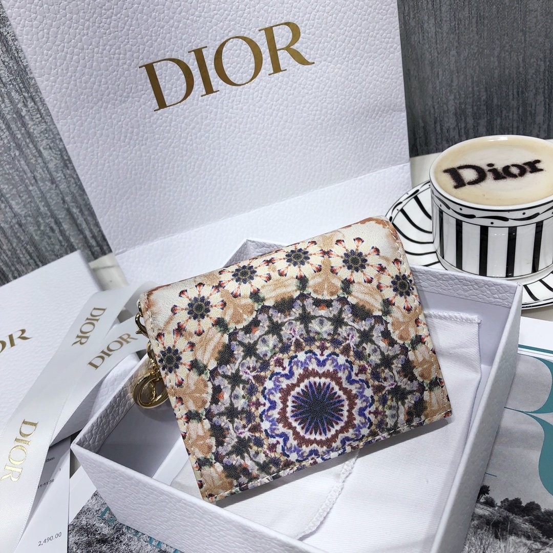 ArtsLuxury | Luxury Boutique