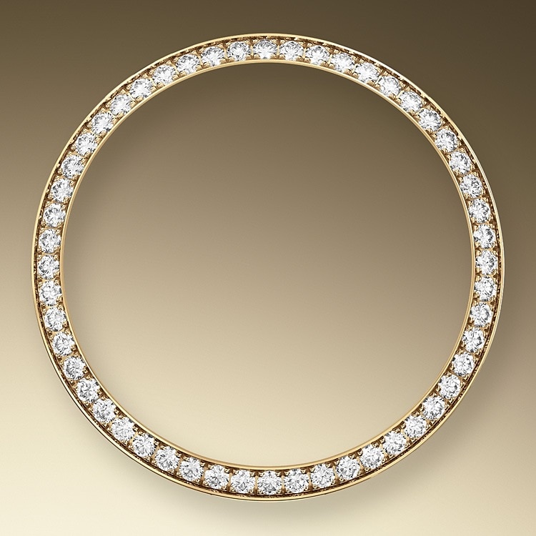 DIAMOND-SET BEZEL