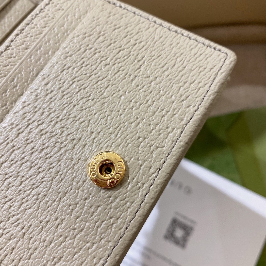 ArtsLuxury | Luxury Boutique