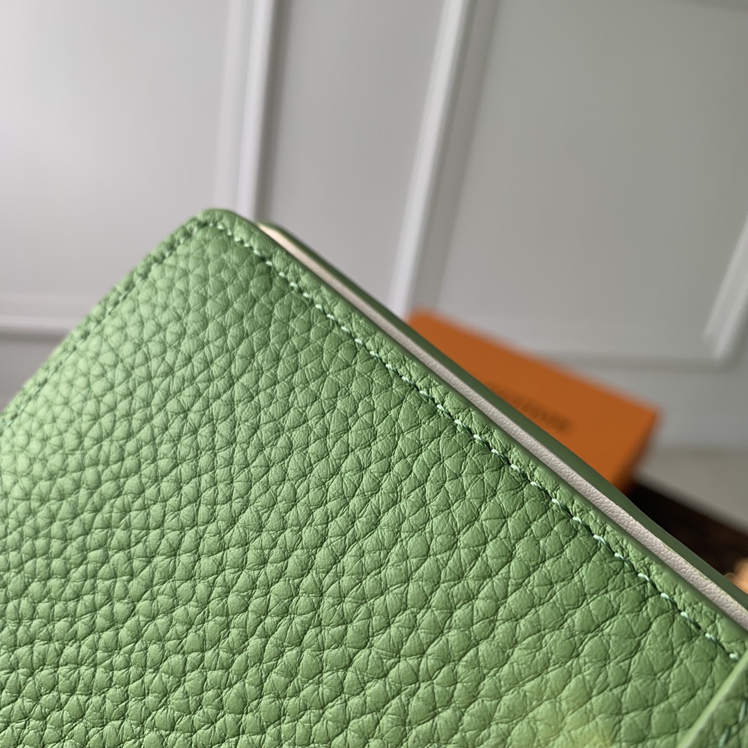 ArtsLuxury | Luxury Boutique