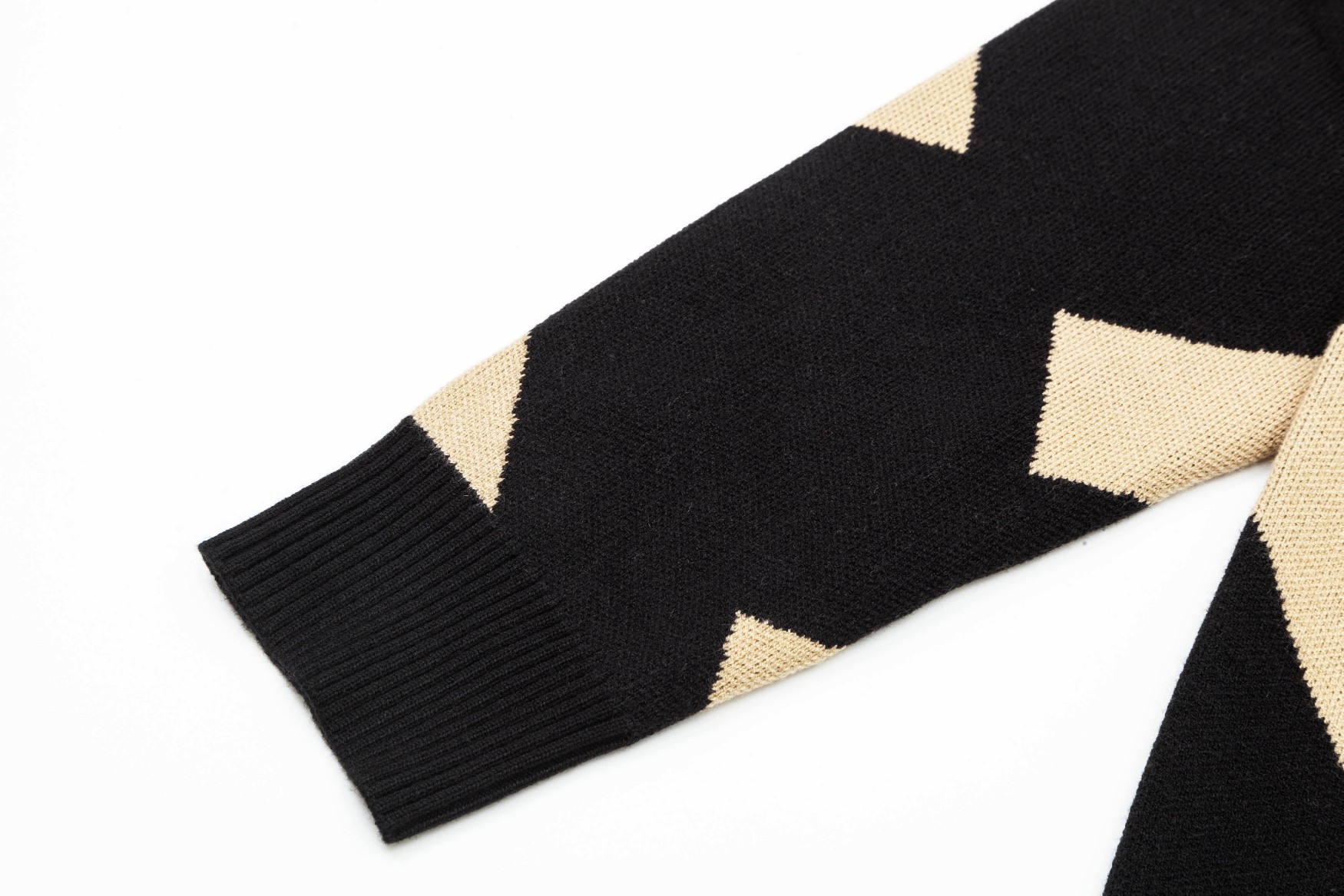 ArtsLuxury | Luxury Boutique