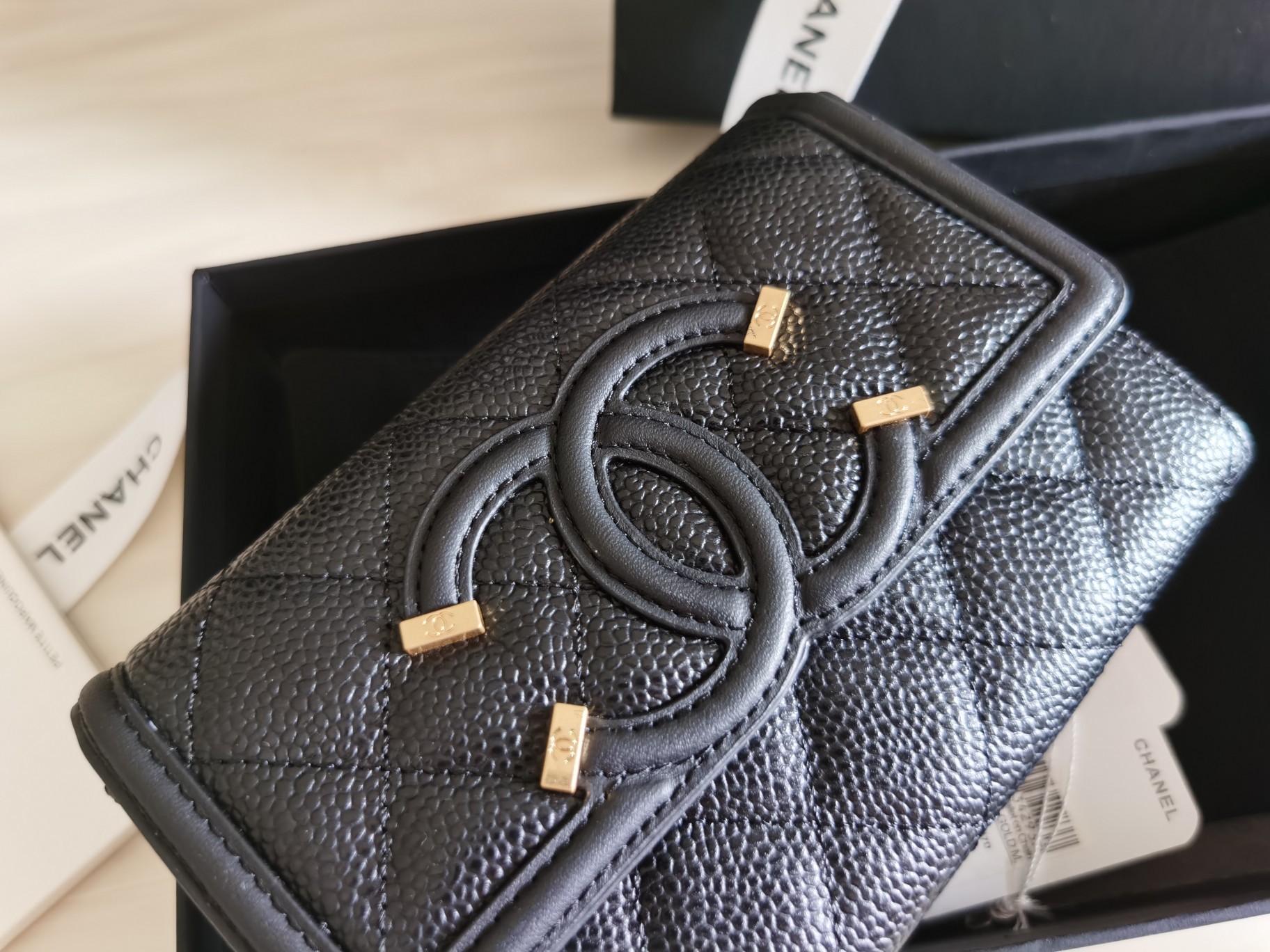 ArtsLuxury | Luxury Boutique