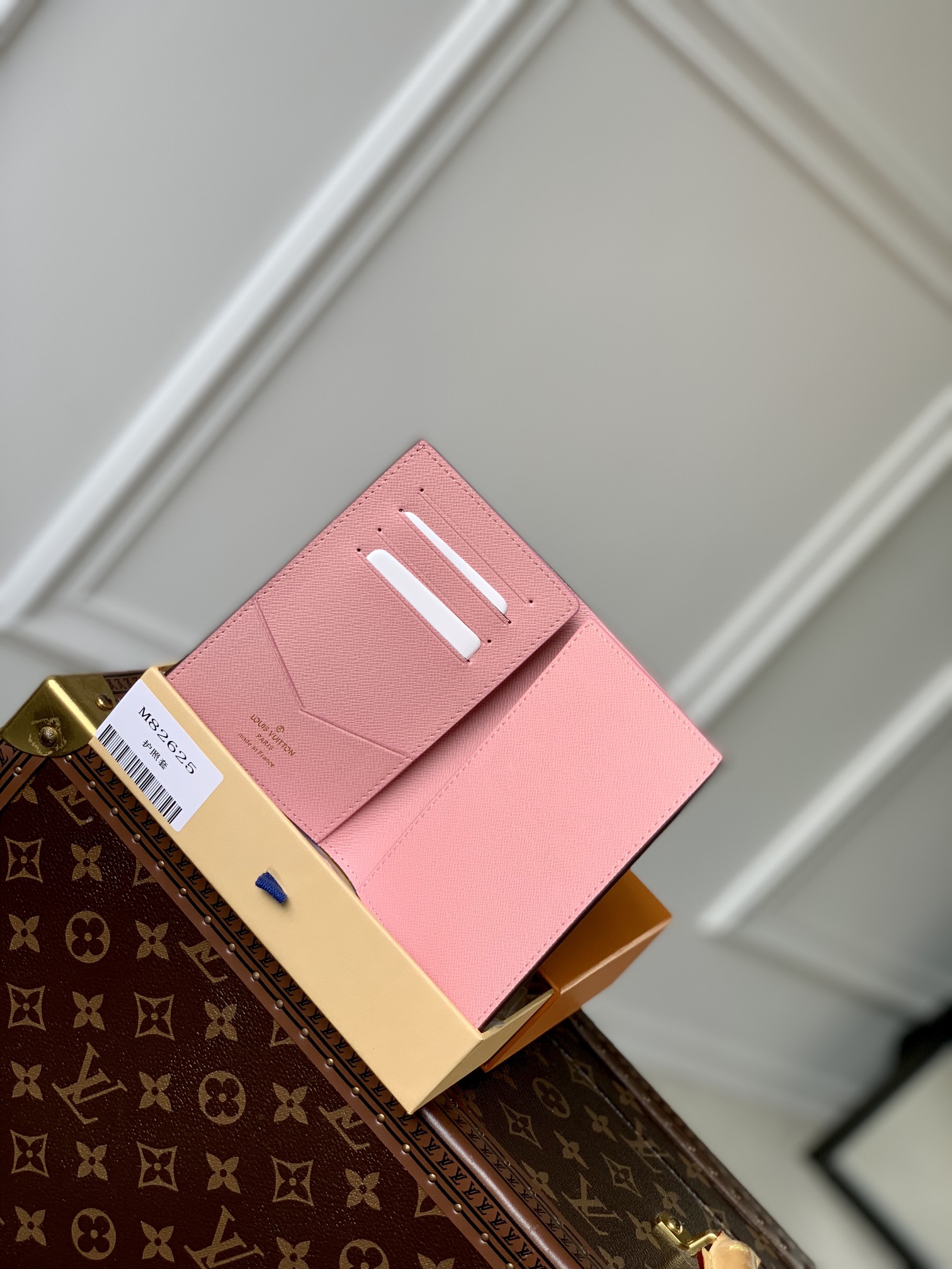 ArtsLuxury | Luxury Boutique