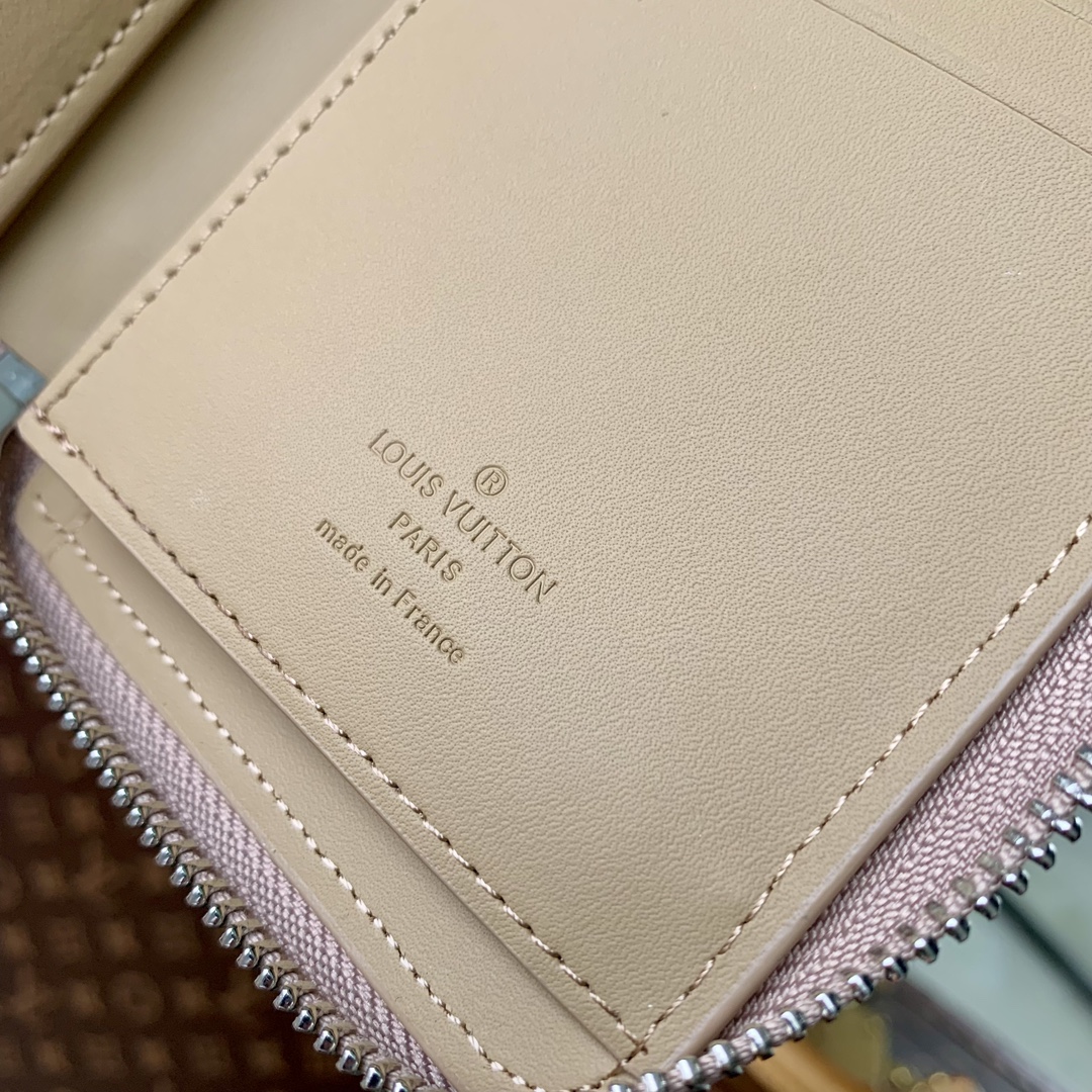 ArtsLuxury | Luxury Boutique