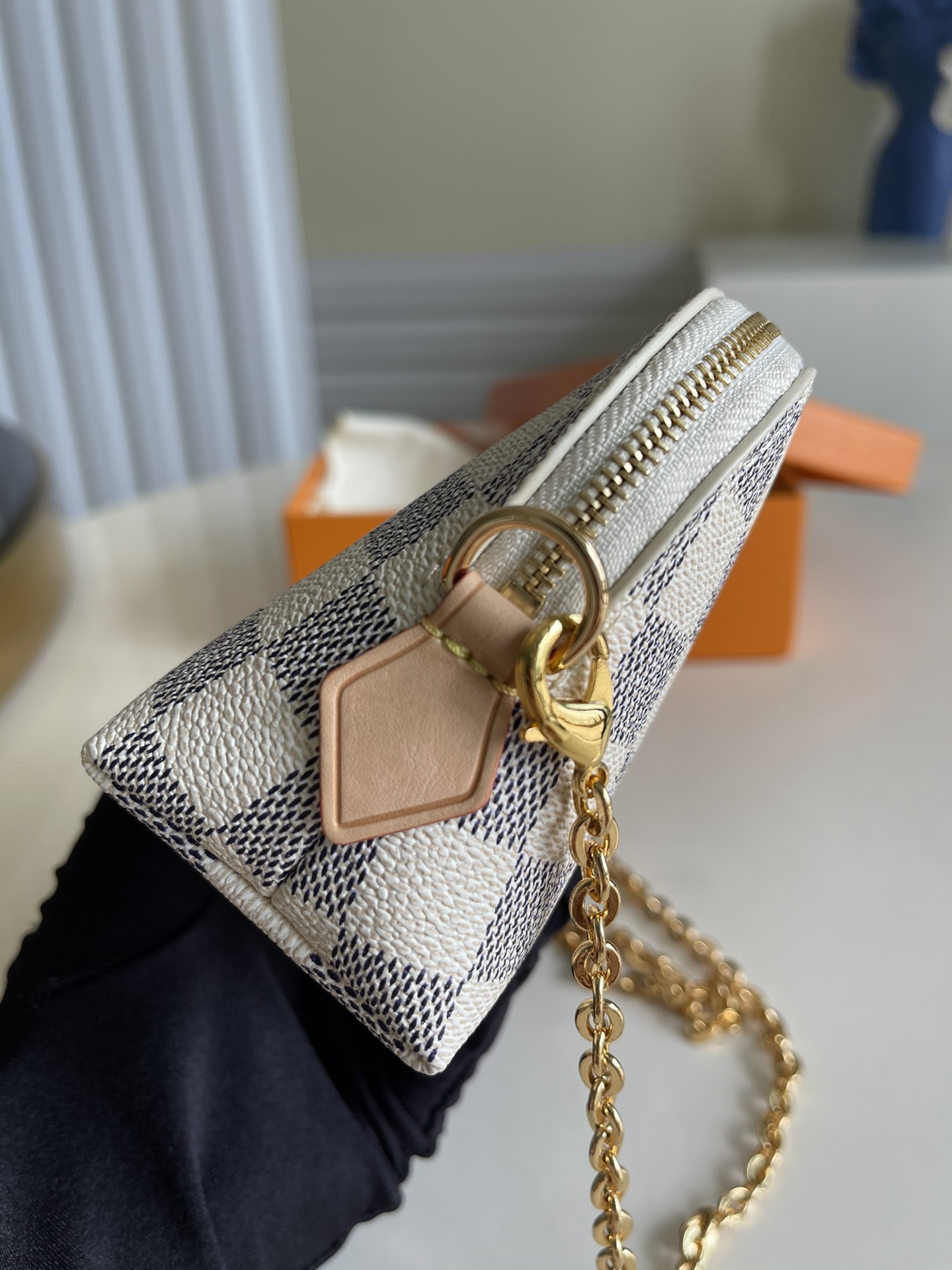 ArtsLuxury | Luxury Boutique