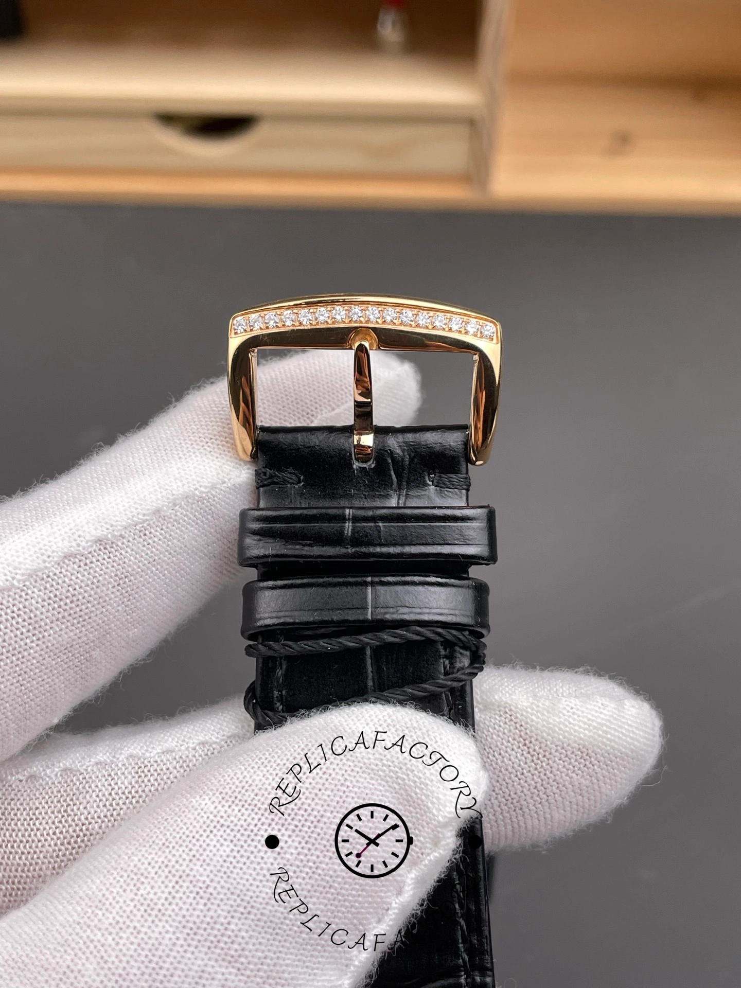 ArtsLuxury | Luxury Boutique